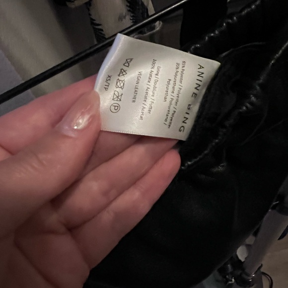 Anine Bing Sofia Shorts - Picture 4 of 4